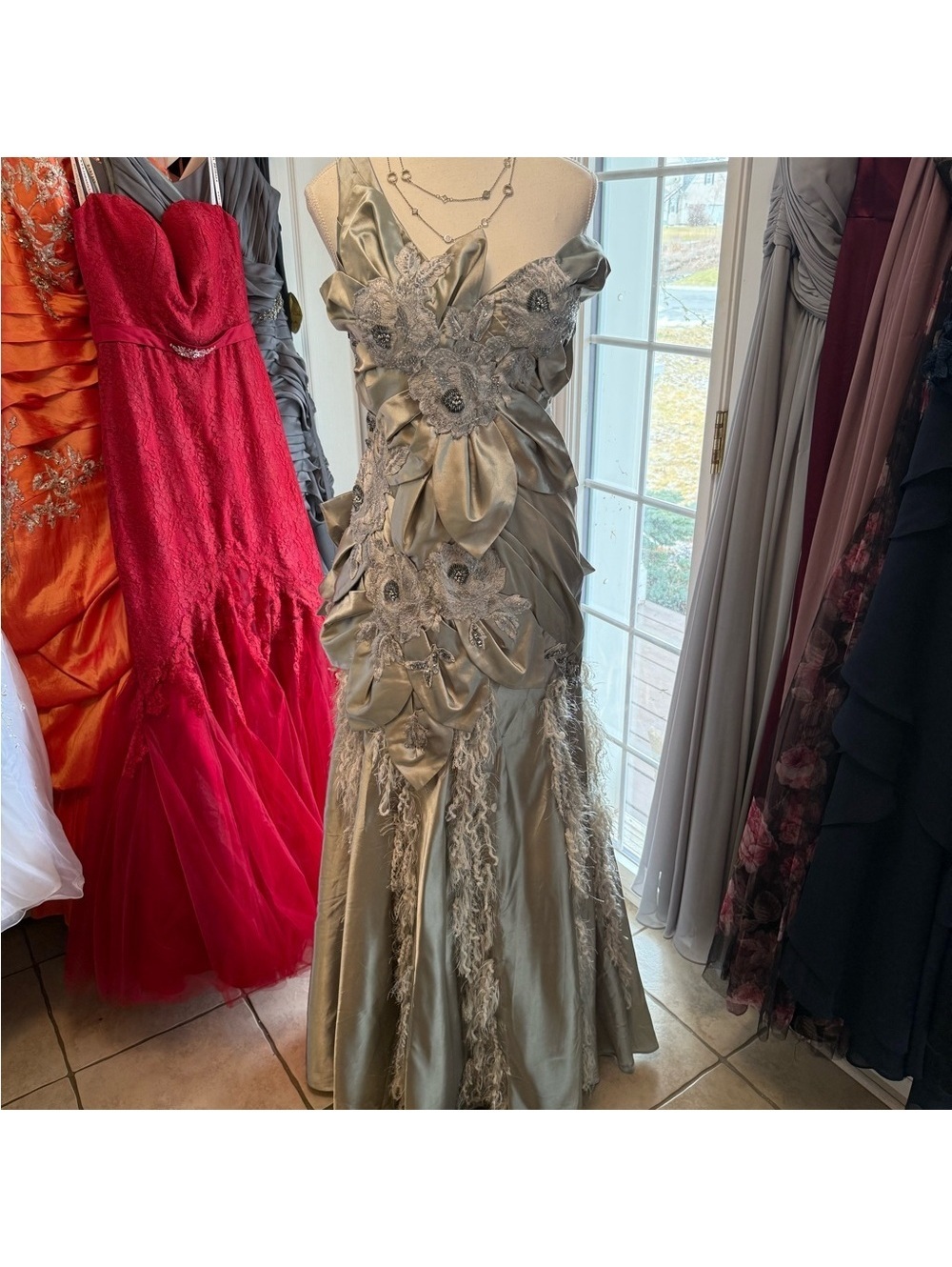 RARE One-of-a-Kind "Lisbon" Handmade Gown/Wedding - Picture 3 of 15